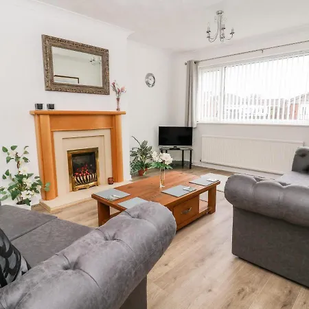 12 Chevin Drive * Filey