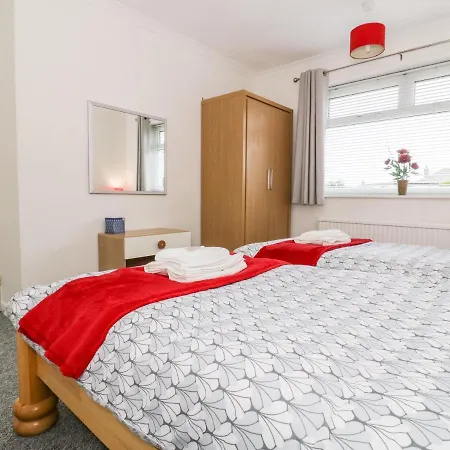 12 Chevin Drive Feriehus *