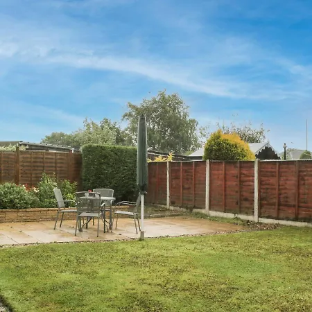 12 Chevin Drive *